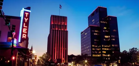 Dallas to Tyler black car service route with luxury city to city chauffeur transportation